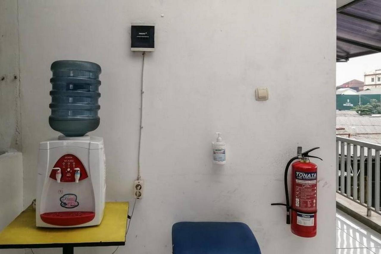 Laponca Residence Pondok Cabe Syariah Redpartner Buaran المظهر الخارجي الصورة