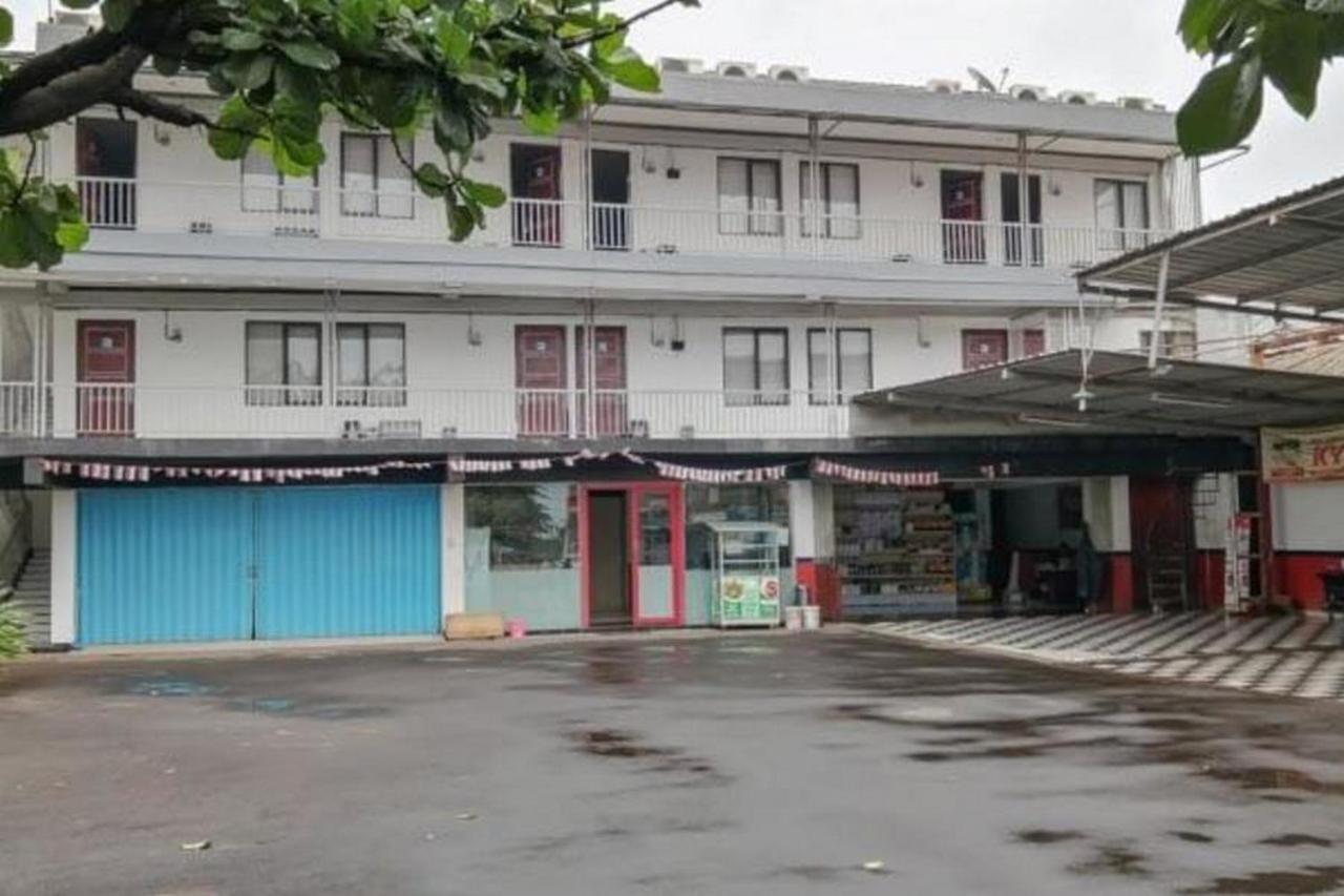 Laponca Residence Pondok Cabe Syariah Redpartner Buaran المظهر الخارجي الصورة