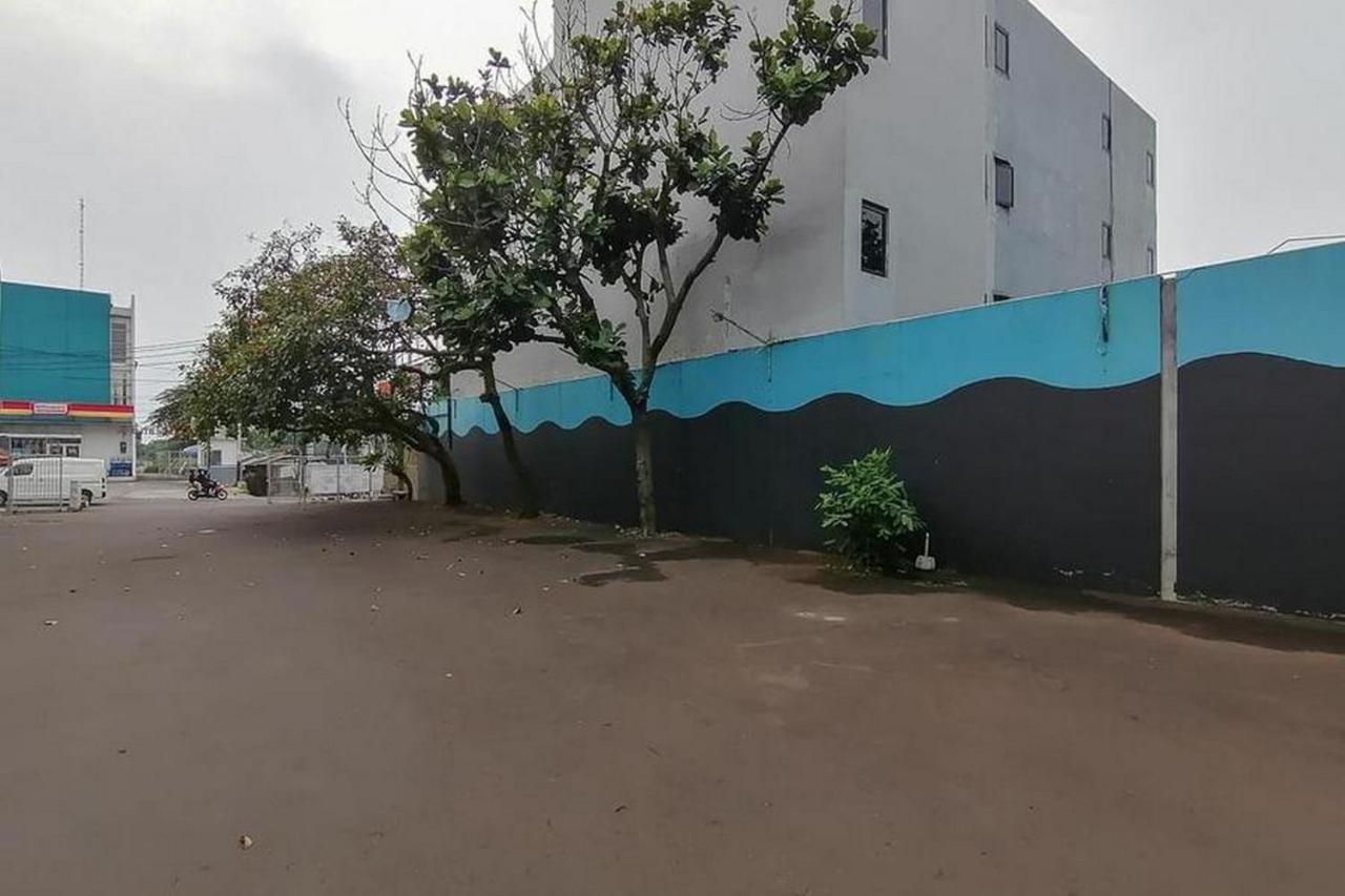Laponca Residence Pondok Cabe Syariah Redpartner Buaran المظهر الخارجي الصورة
